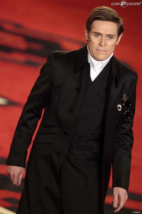 prada willem dafoe